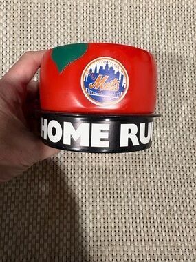 New York Mets Red Apple Home Run Ice Cream Bowl